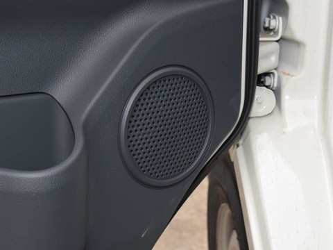 Dongfeng Yufeng EM27 — China electric EV for export — photo 16