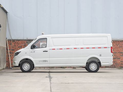 Dongfeng Yu FengEM27 — China electric EV for export — photo 4
