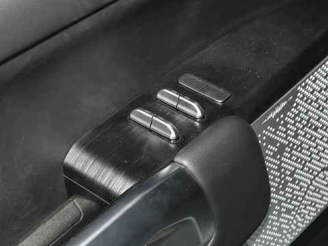 Dongfeng ZNA Z9 GE PHEV — China plug-in hybrid EV for export — photo 14