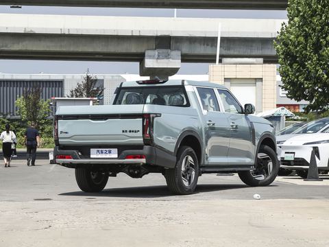 Dongfeng Zheng Zhou Ri ChanZ9 GE PHEV — China electric EV for export — photo 7