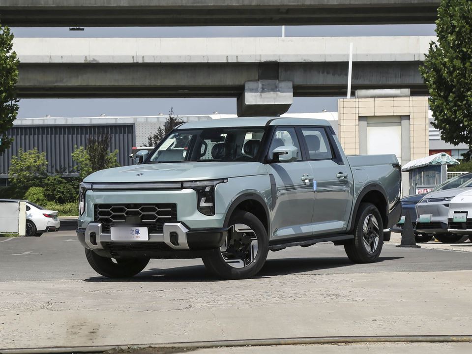 Dongfeng ZNA Z9 GE PHEV — China plug-in hybrid EV for export