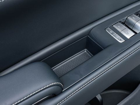 Fangchengbao Bao5 — China electric EV for export — photo 14