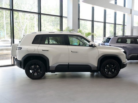 Fangchengbao Titanium 3 — China electric EV for export — photo 8