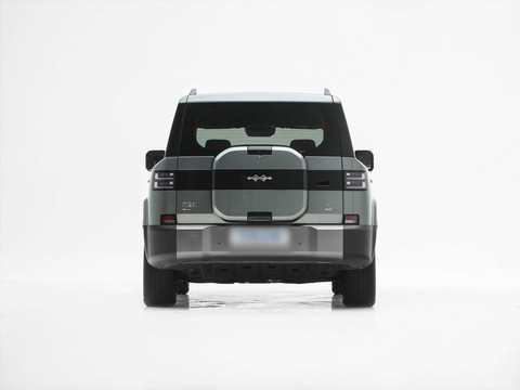 Fangchengbao Titanium 7 — China plug-in hybrid EV for export — photo 6