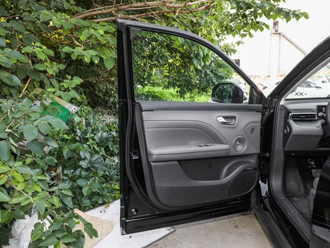 GAC Aion i60 — China electric EV for export — photo 12