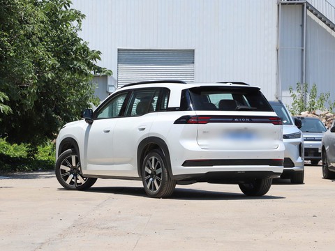 GAC Aion i60 — China electric EV for export — photo 5