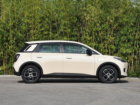 GAC Aion UT super — China electric EV for export — photo 8