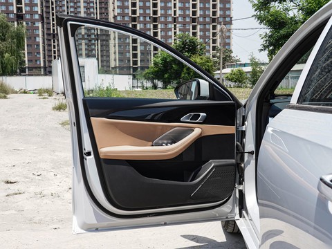 Geely Galaxy A7 EM — China electric EV for export — photo 11