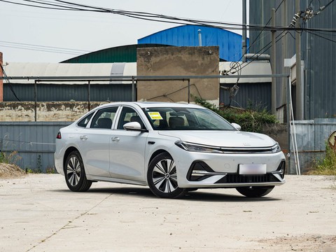 Geely Galaxy A7 EM — China electric EV for export — photo 3