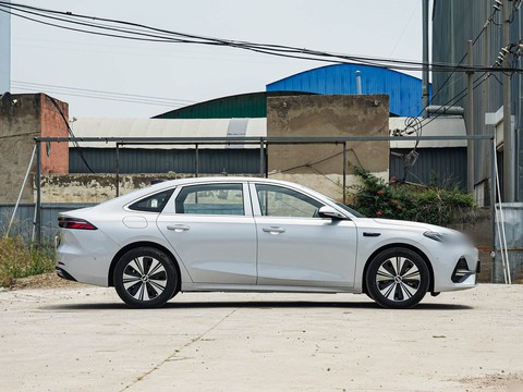 Geely Galaxy A7 EM — China electric EV for export — photo 8