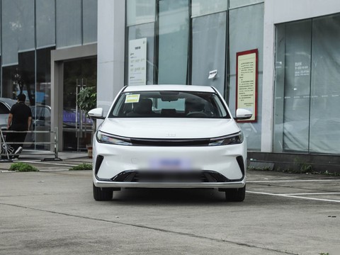 Geely Galaxy A7 EV — China electric EV for export — photo 2