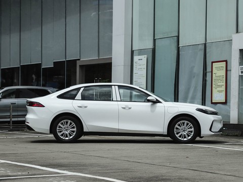 Geely Galaxy A7 EV — China electric EV for export — photo 8