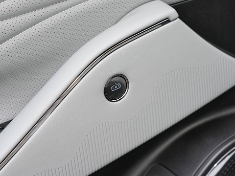 Geely Galaxy E8 — China electric EV for export — photo 12