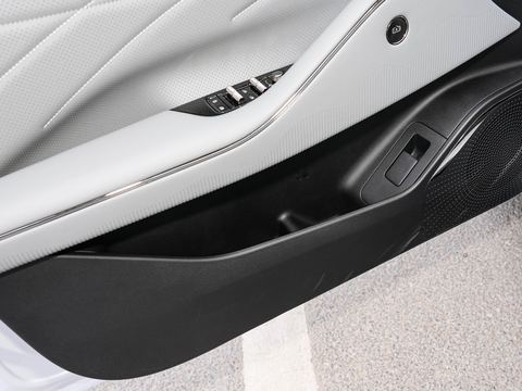 Geely Galaxy E8 — China electric EV for export — photo 15