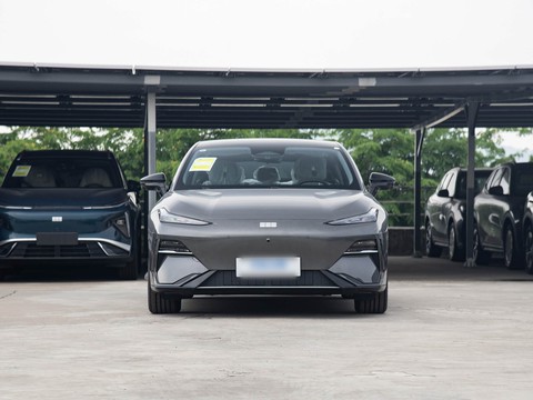 Geely Galaxy E8 — China electric EV for export — photo 8