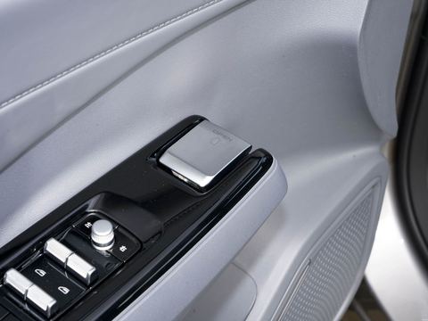 Geely Galaxy L7 — China electric EV for export — photo 13