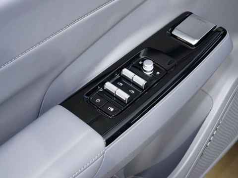 Geely Galaxy L7 — China electric EV for export — photo 14