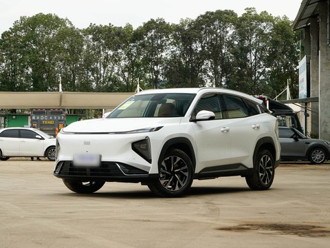 Geely Galaxy L7 — China electric EV for export