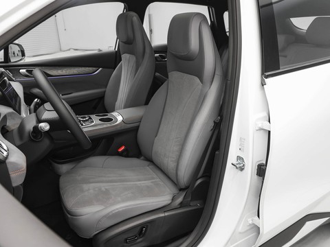 Geely Galaxy M7 — China electric EV for export — photo 10