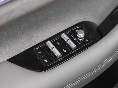 Geely Galaxy M7 — China electric EV for export — photo 14