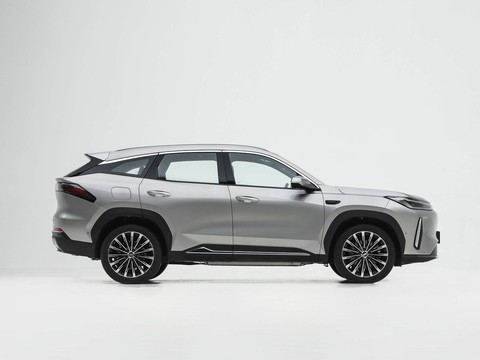 Geely Galaxy M7 — China electric EV for export — photo 8