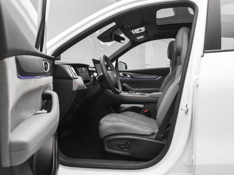Geely Galaxy M7 — China electric EV for export — photo 9