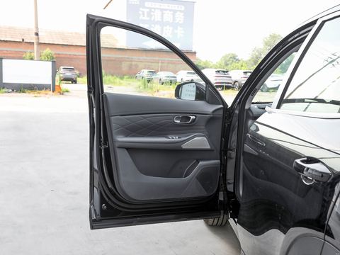 Geely Galaxy Starship 7 — China electric EV for export — photo 12