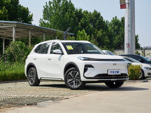 Geely Galaxy Starship 7 — China electric EV for export — photo 3