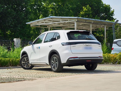Geely Galaxy Starship 7 — China electric EV for export — photo 5