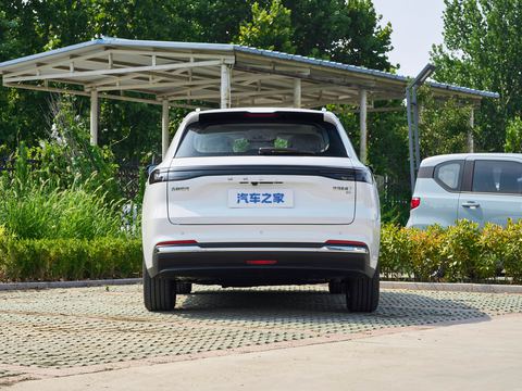 Geely Galaxy Starship 7 — China electric EV for export — photo 6