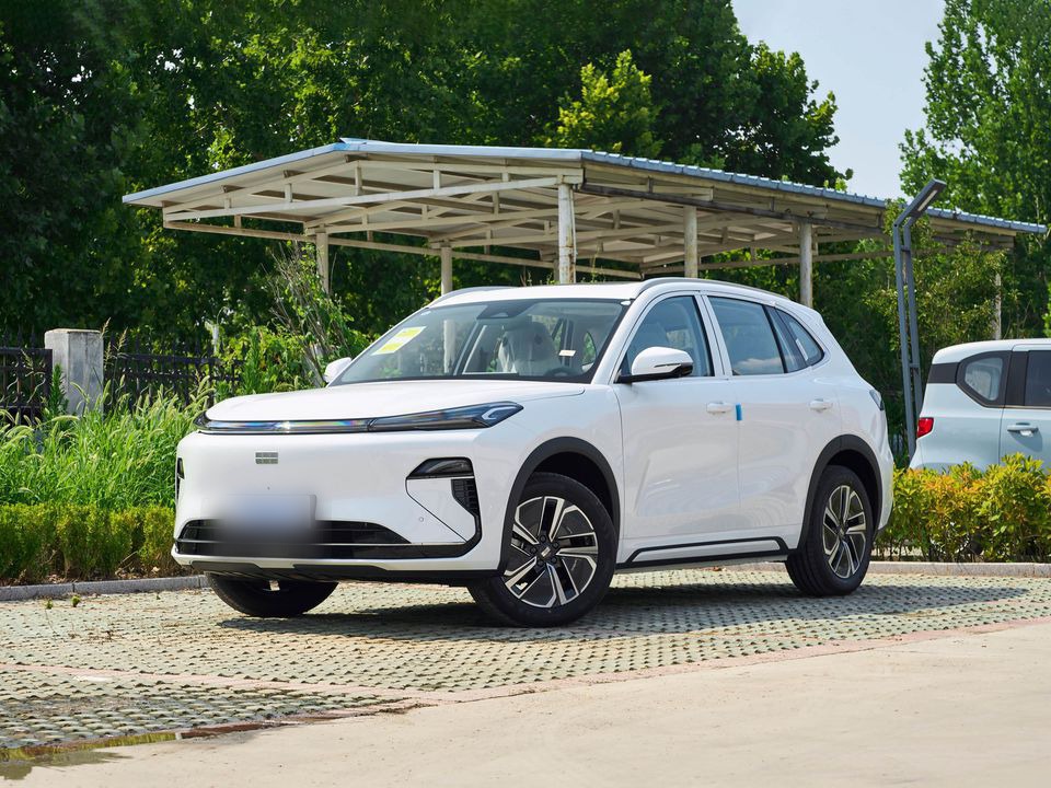 Geely Galaxy Starship 7 — China electric EV for export
