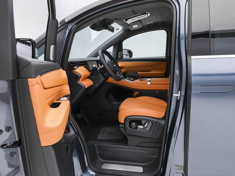 Geely Galaxy V900 — China electric EV for export — photo 9