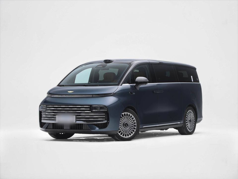 Geely Galaxy V900 — China electric EV for export