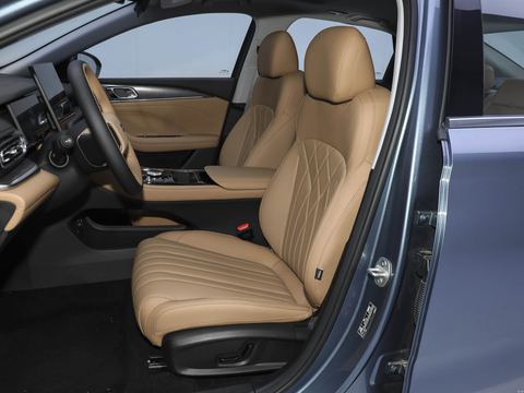 Geely Galaxy GalaxyXing Yao6 — China electric EV for export — photo 10