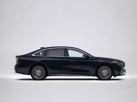 Geely Galaxy GalaxyXing Yao7 — China electric EV for export — photo 8