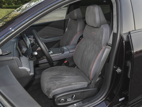 Geely Galaxy Xingyao 8 — China plug-in hybrid EV for export — photo 10