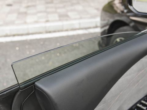 Geely Galaxy GalaxyXing Yao8 — China electric EV for export — photo 12