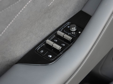 Geely Galaxy Xingyao 8 — China plug-in hybrid EV for export — photo 14