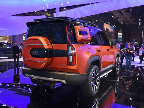 Geely Galaxy Starship 700 — China plug-in hybrid EV for export — photo 7