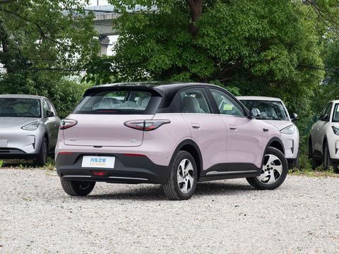Geely Galaxy Starwish — China electric EV for export — photo 7
