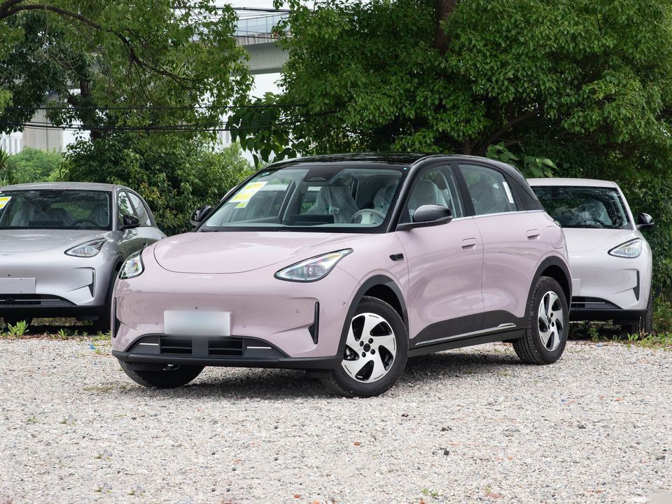 Geely Galaxy Starwish — China electric EV for export