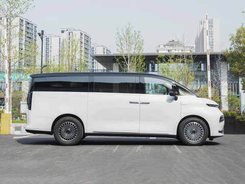 Geely Galaxy L380 — China electric EV for export — photo 8
