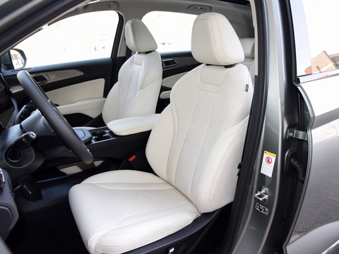 Haval Xiaolong — China plug-in hybrid EV for export — photo 10