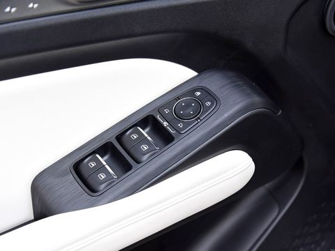 Haval Ha Fu Xiao Long — China electric EV for export — photo 14