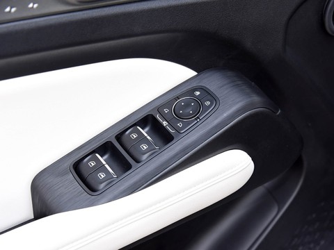 Haval Xiaolong — China plug-in hybrid EV for export — photo 14