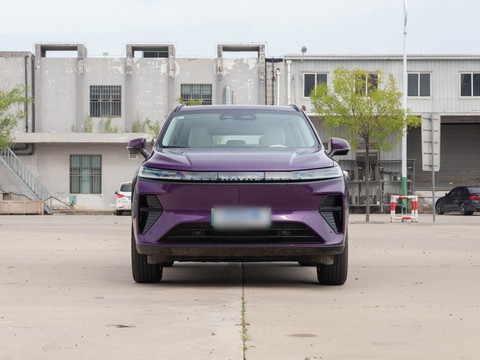Haval Xiaolong Max — China plug-in hybrid EV for export — photo 2