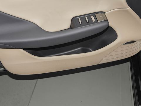 Hongqi Hong Qi Tian Gong05 — China electric EV for export — photo 15