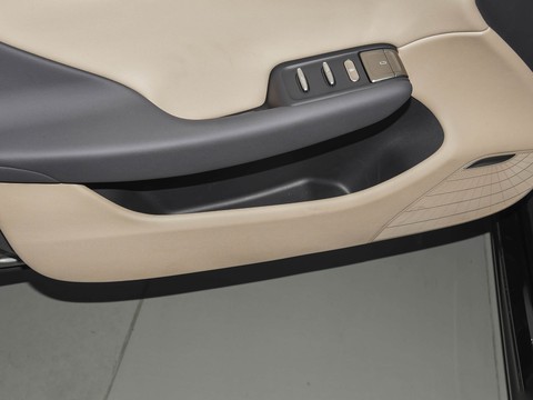 Hongqi Tian Gong 05 — China electric EV for export — photo 15