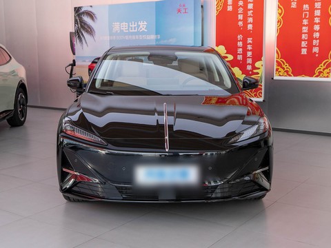 Hongqi Tian Gong 05 — China electric EV for export — photo 2