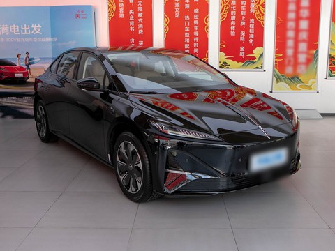 Hongqi Tian Gong 05 — China electric EV for export — photo 3